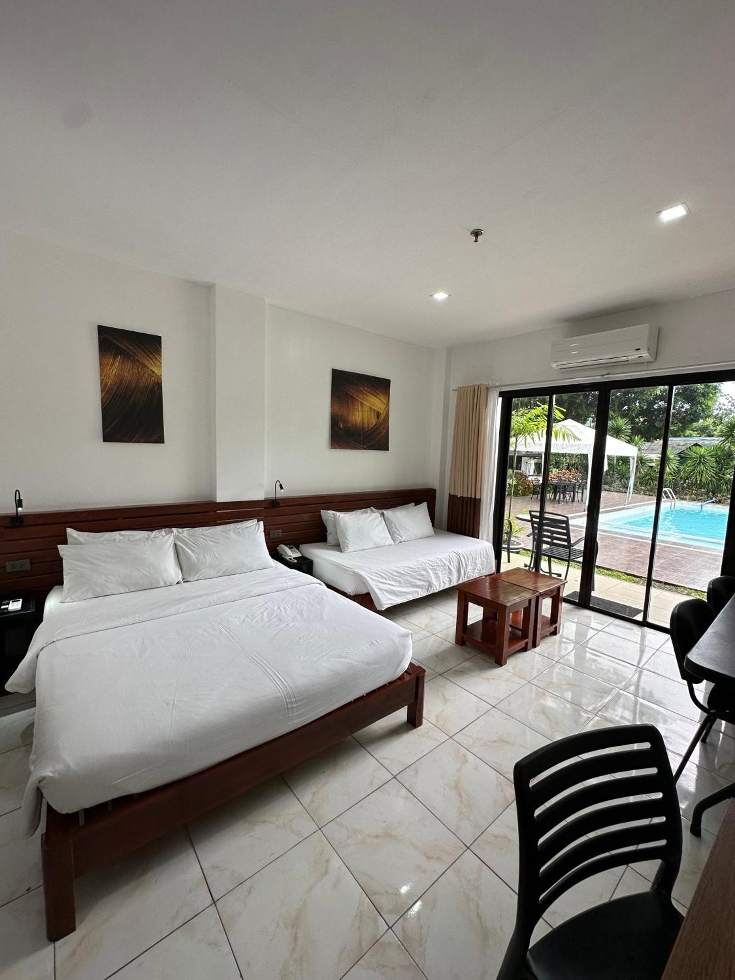 Fernando's Hotel Sorsogon Exterior foto